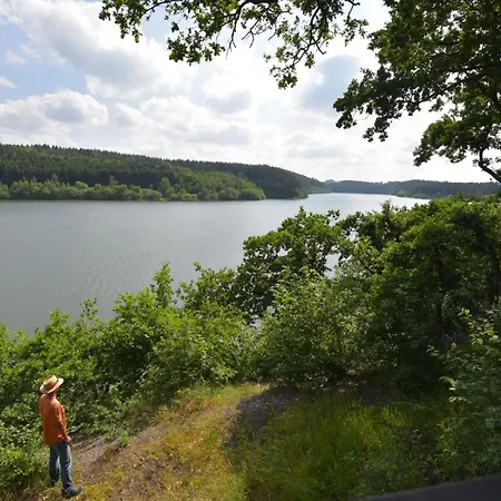 Tinyhaus 200 度假居 *